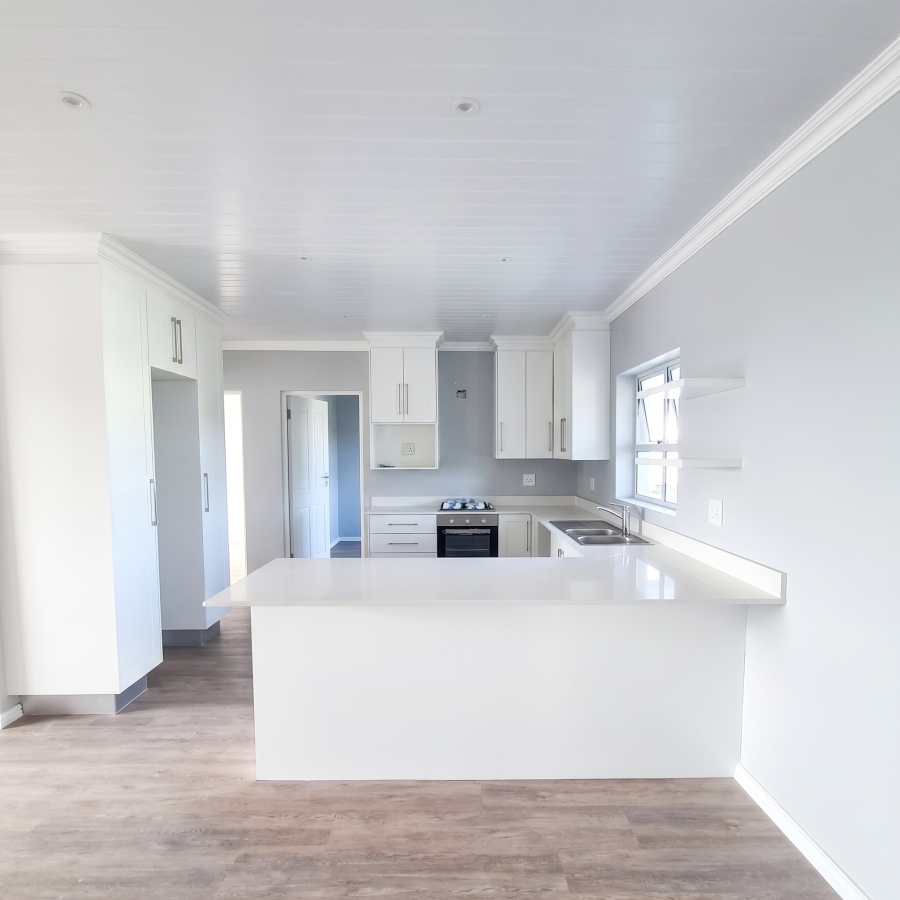 2 Bedroom Property for Sale in Struisbaai Western Cape